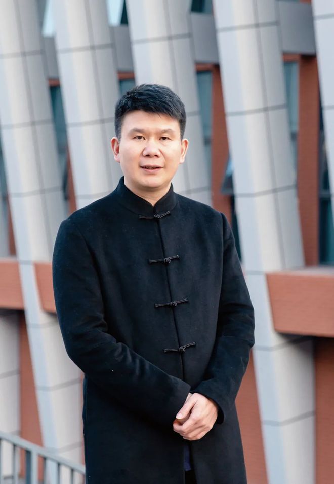 Z6尊龙，秦波：向儿童学习 以儿童视角办学 自然而然做教育校长思想力